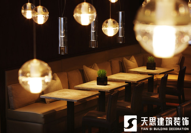 <a href=http://m.qinfc.cn/anli/ target=_blank class=infotextkey>合肥工裝</a>公司
